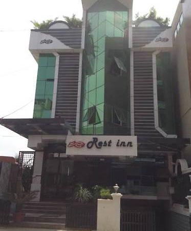 Hotel Rest Inn Chikmagalūr 外观 照片